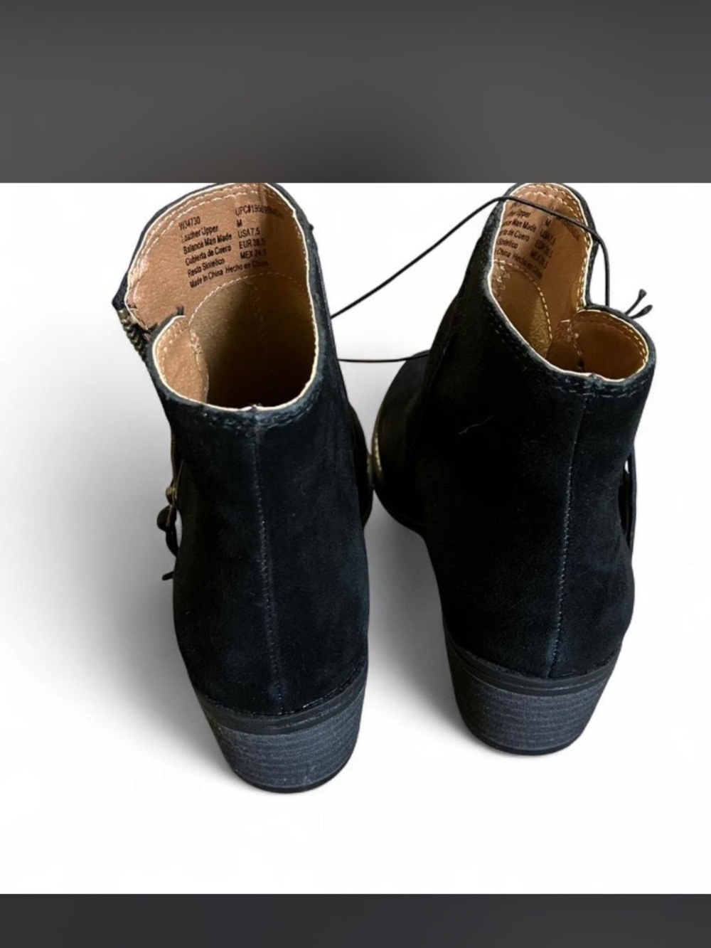 NWT White Mountain Women’s Black Suede Ankle Boots Size 7.5 with Zipper Detail - Picture 4 of 8